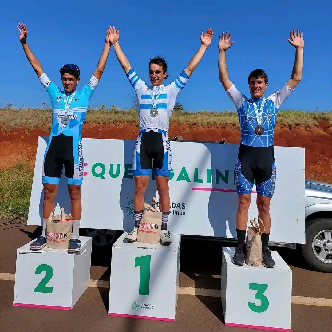 Juan Carlos Haedo oro en Máster E2 y Lucas Ciafardini y Beto Ramallo